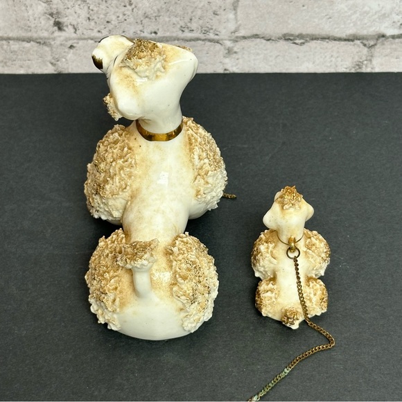 Vintage Ivory/Gold Spaghetti French Poodle Figurines Mom and 2 Puppies Japan - Picture 10 of 16